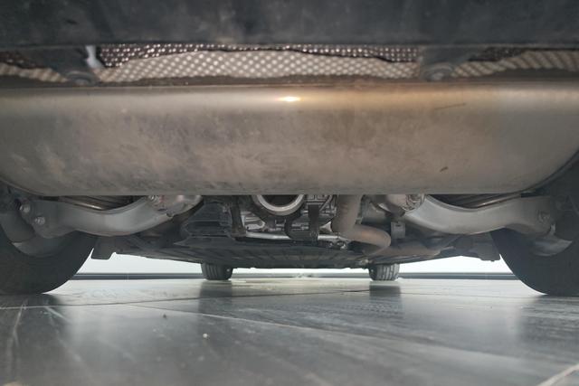 Lan Tu Chasing light PHEV id 3825538 из Китая 7