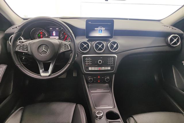 Mercedes Benz GLA 2018 — фото 13
