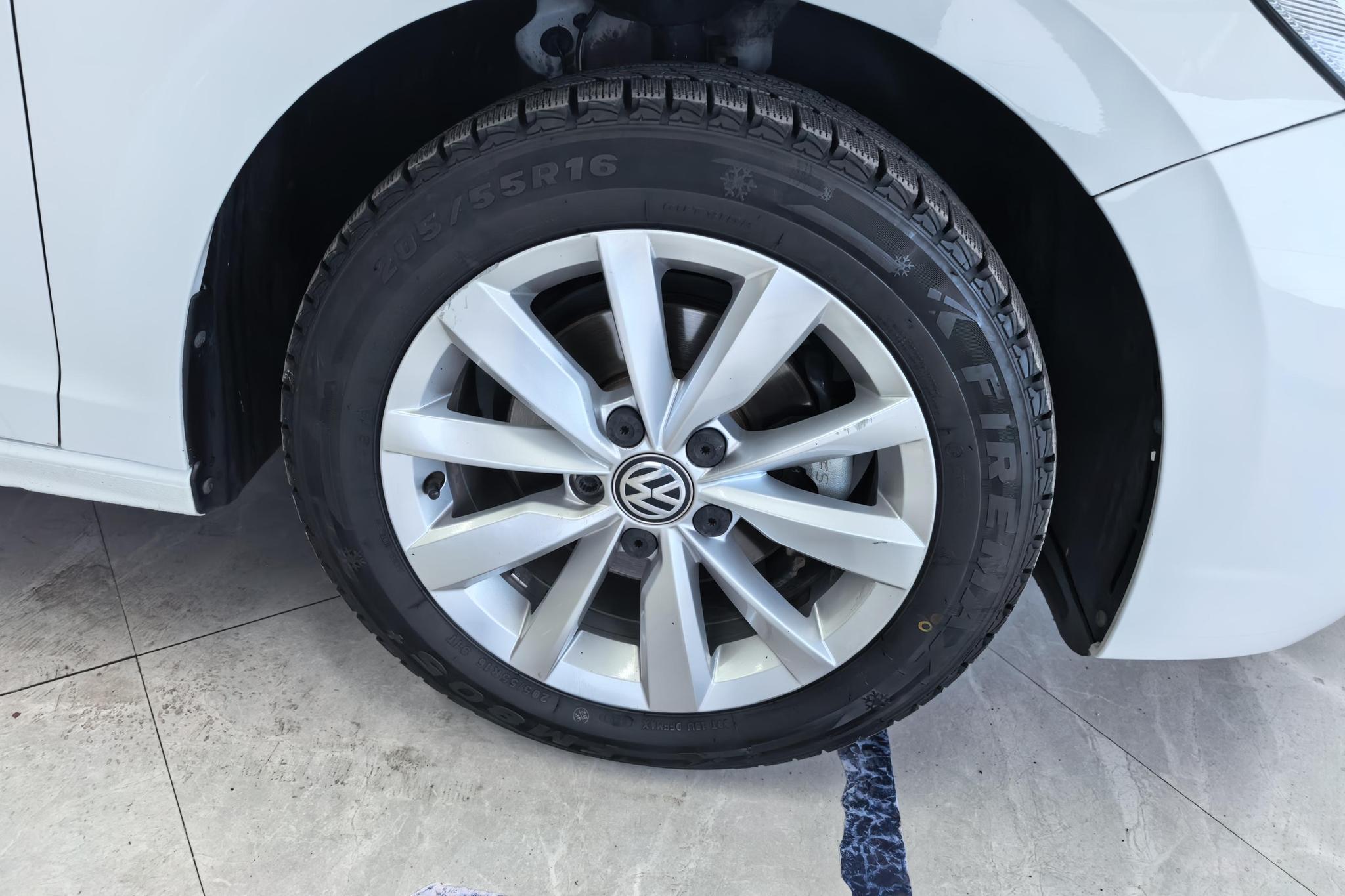 Volkswagen Bora 2020 1.5L AT Comfort