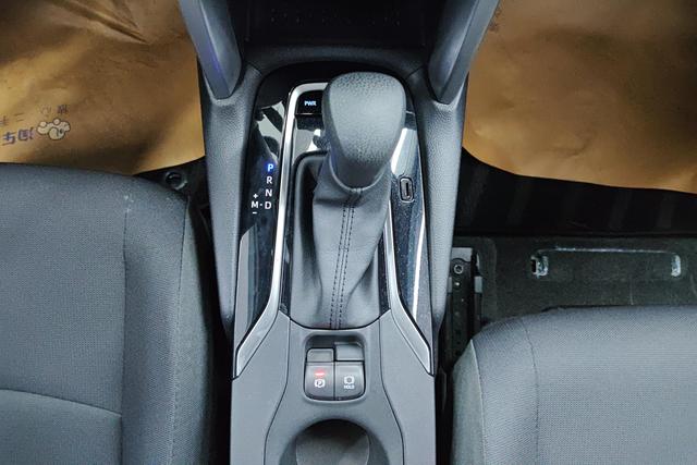 Toyota Corolla Cross 2022 2.0 L — фото 14
