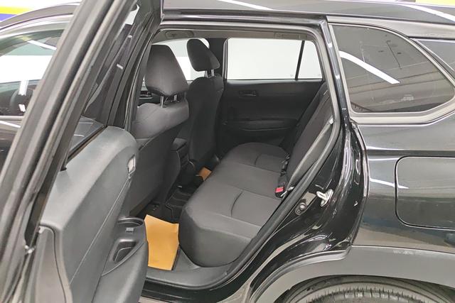 Toyota Corolla Cross 2022 2.0 L — фото 16