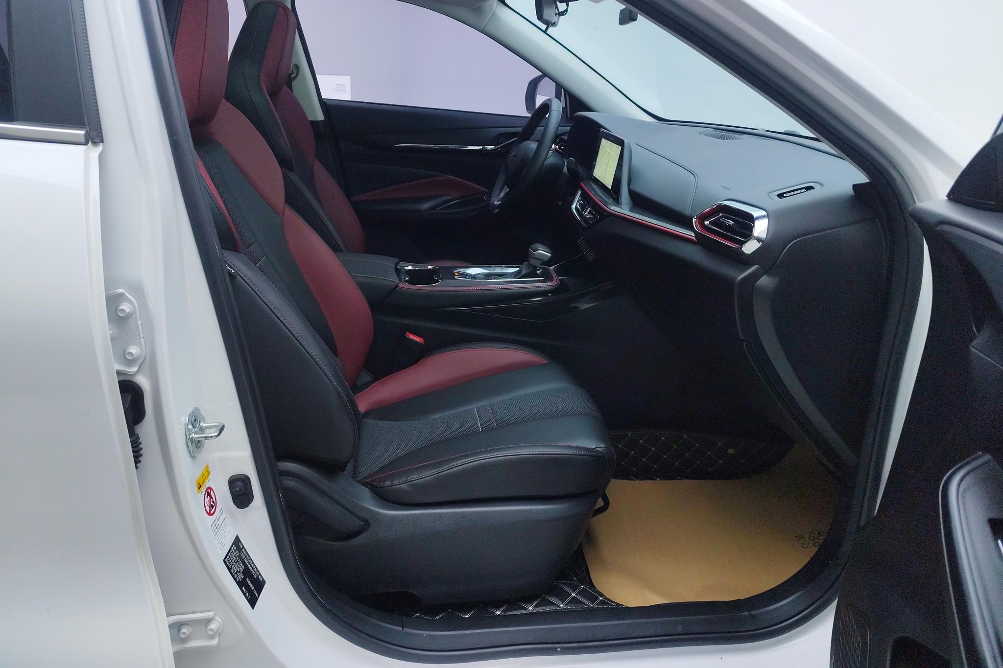 Oshan X5 2021 1.5T DCT Luxury