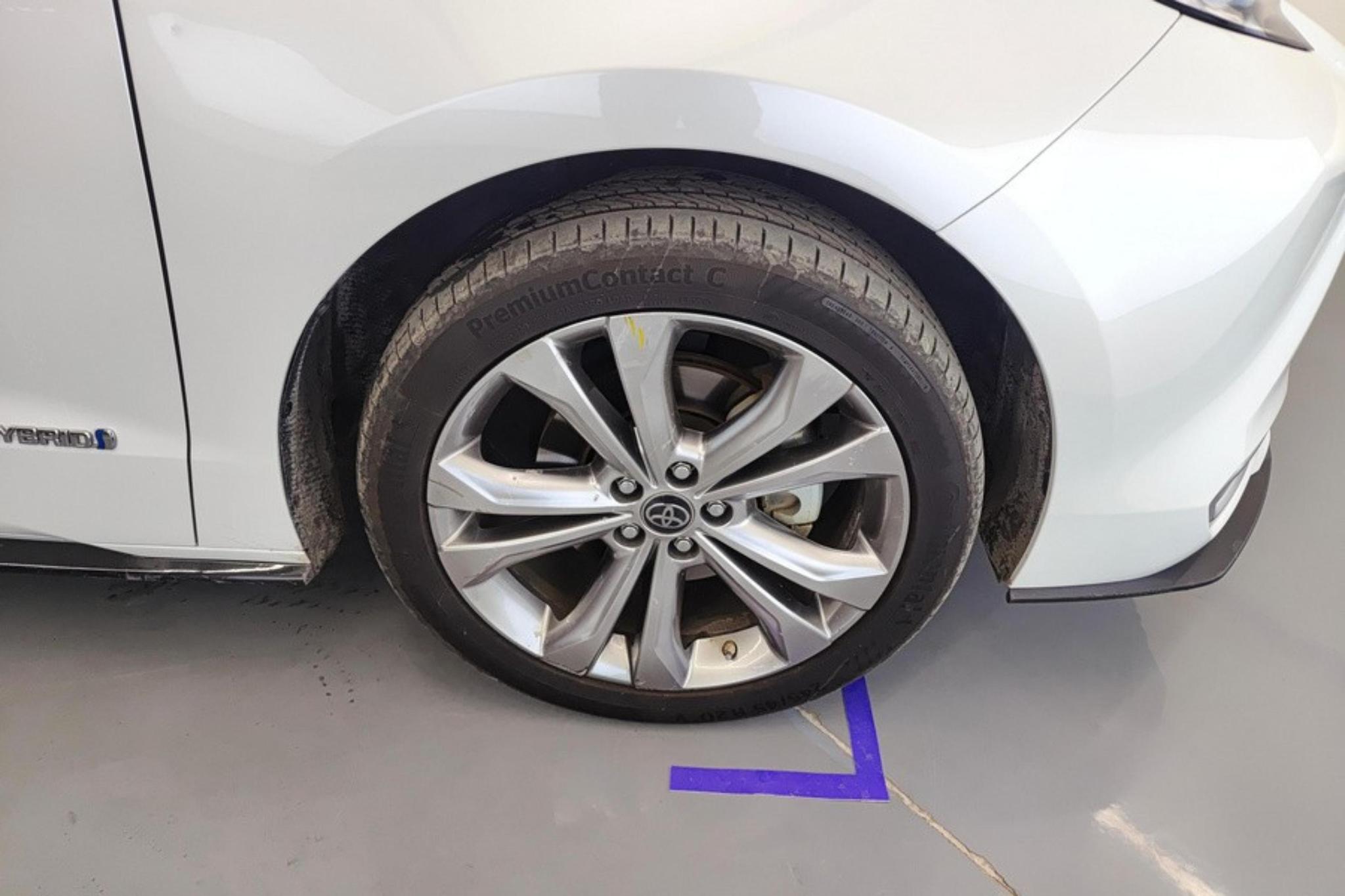 Toyota Sienna 2023 2.5L Luxury