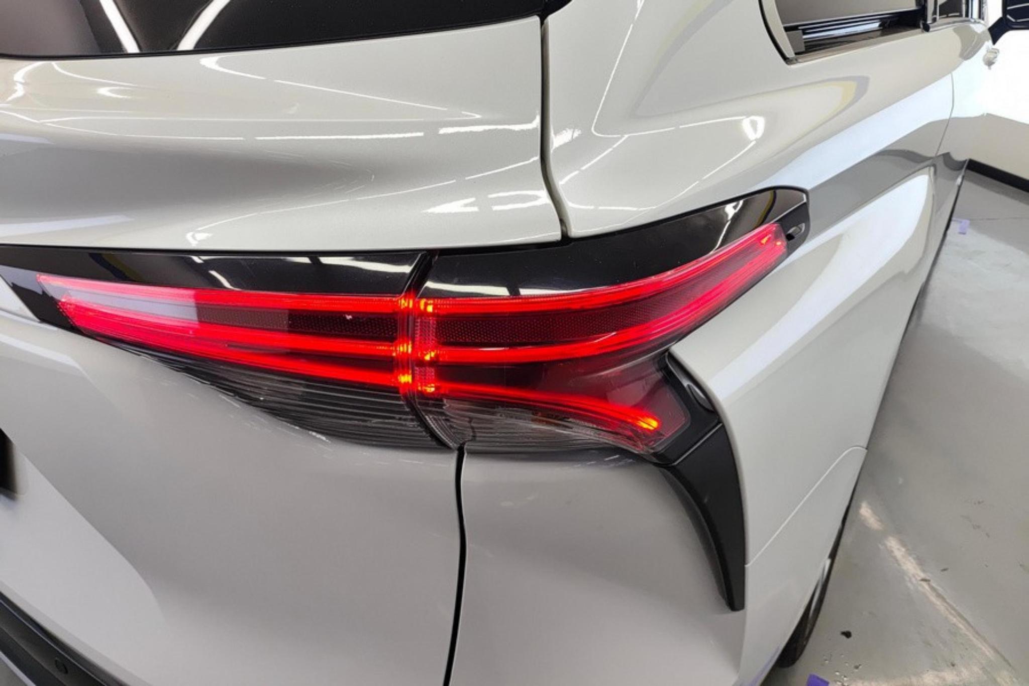 Toyota Sienna 2023 2.5L Luxury