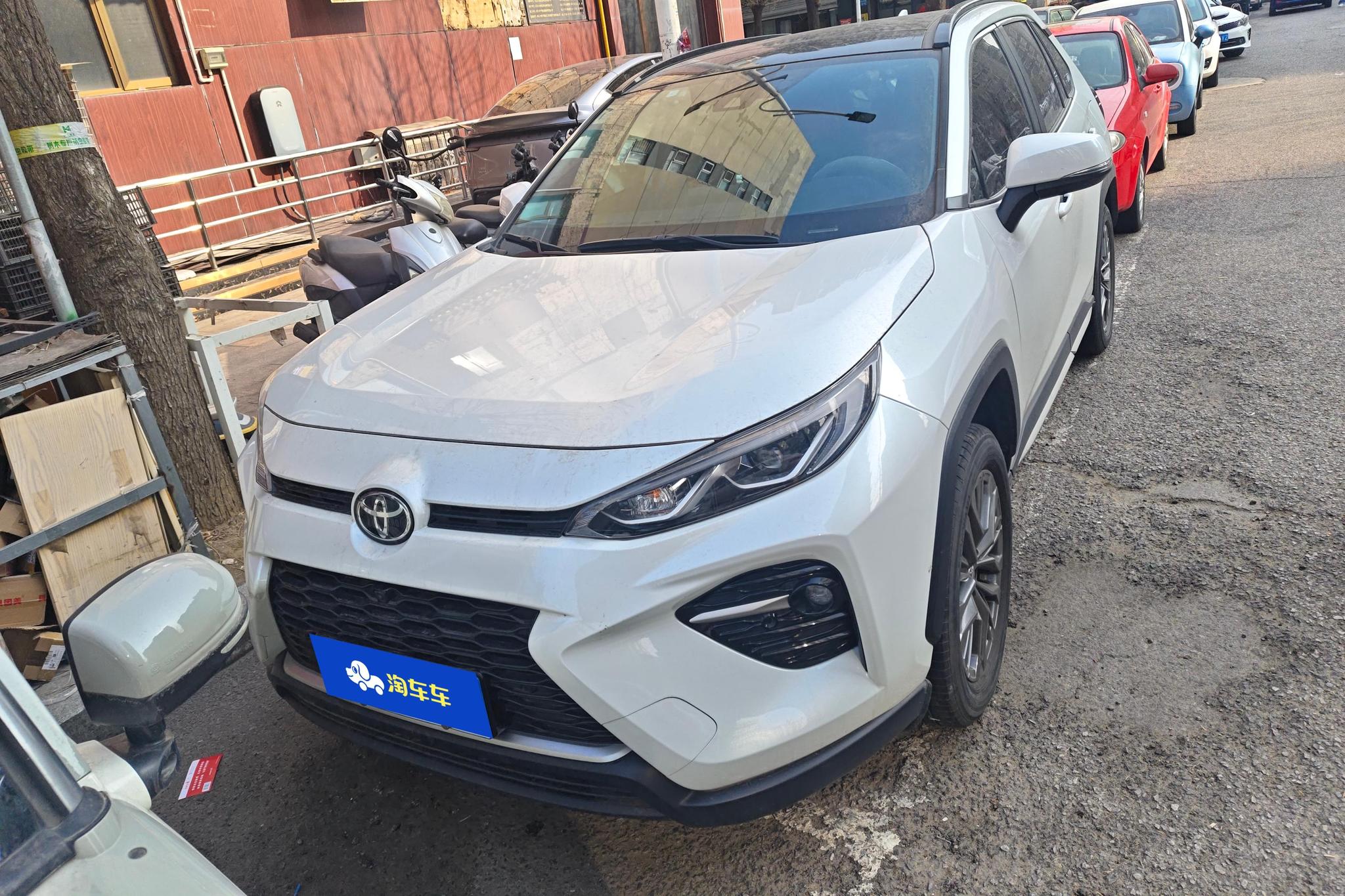 Toyota Wildlander 2023 2.0L Luxury PLUS