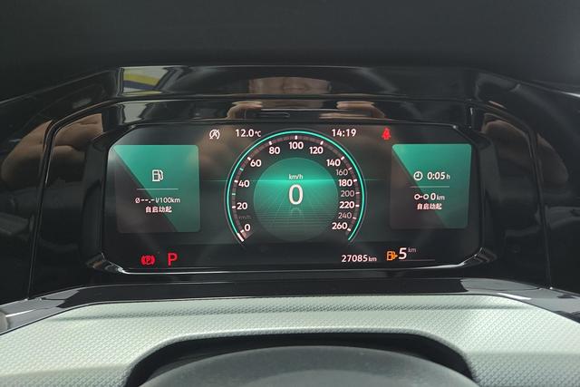 Volkswagen Golf 2021 Белый из Китая, фото 6