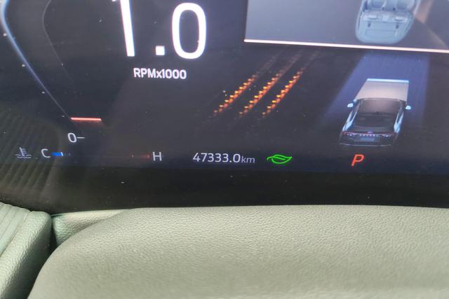 Ford Mondeo 2023 Eco Boost 180 Luxury — фото 13