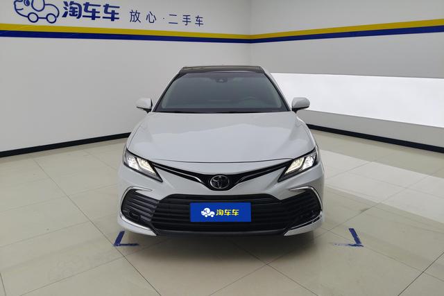 Toyota Camry id 3782348 из Китая 15
