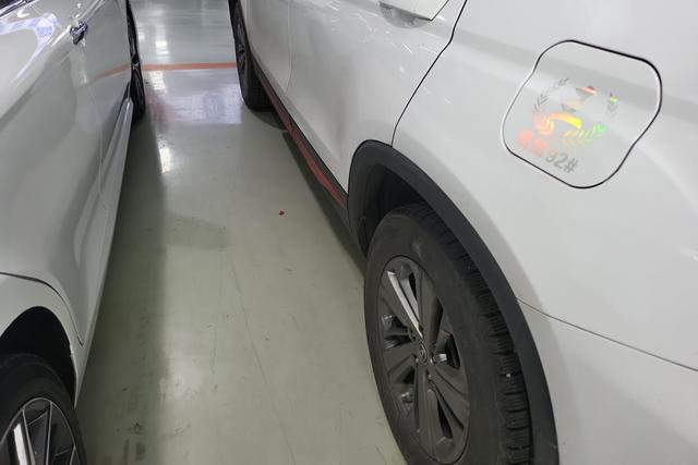 Chang'an CS75 id 3782556 из Китая 10