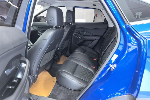 Jaguar E-PACE 2021 Синий из Китая, фото 2