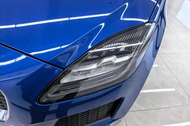 Jaguar E-PACE 2021 Синий из Китая, фото 4