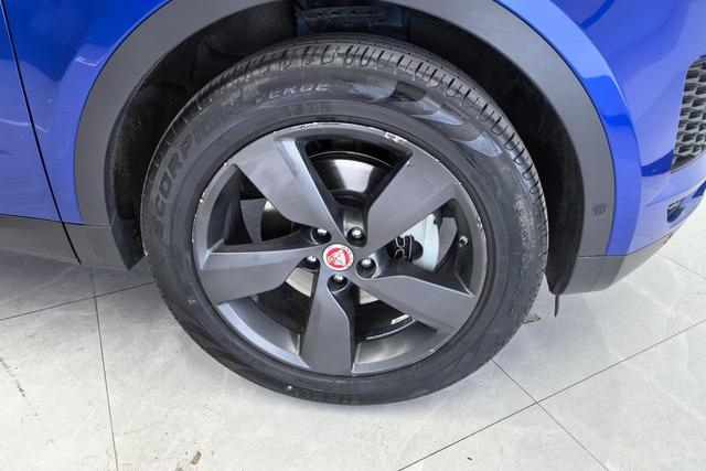 Jaguar E-PACE id 3804396 из Китая 14