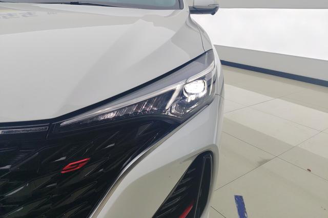Changan Eado 2025 PLUS 1.4 T DCT — фото 4