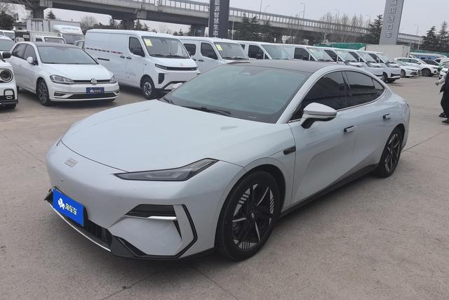Geely Galaxy E8 2024 550km PRO