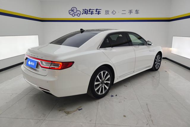 Lincoln Continental 2019 2.0 T 2 WD VI — фото 3