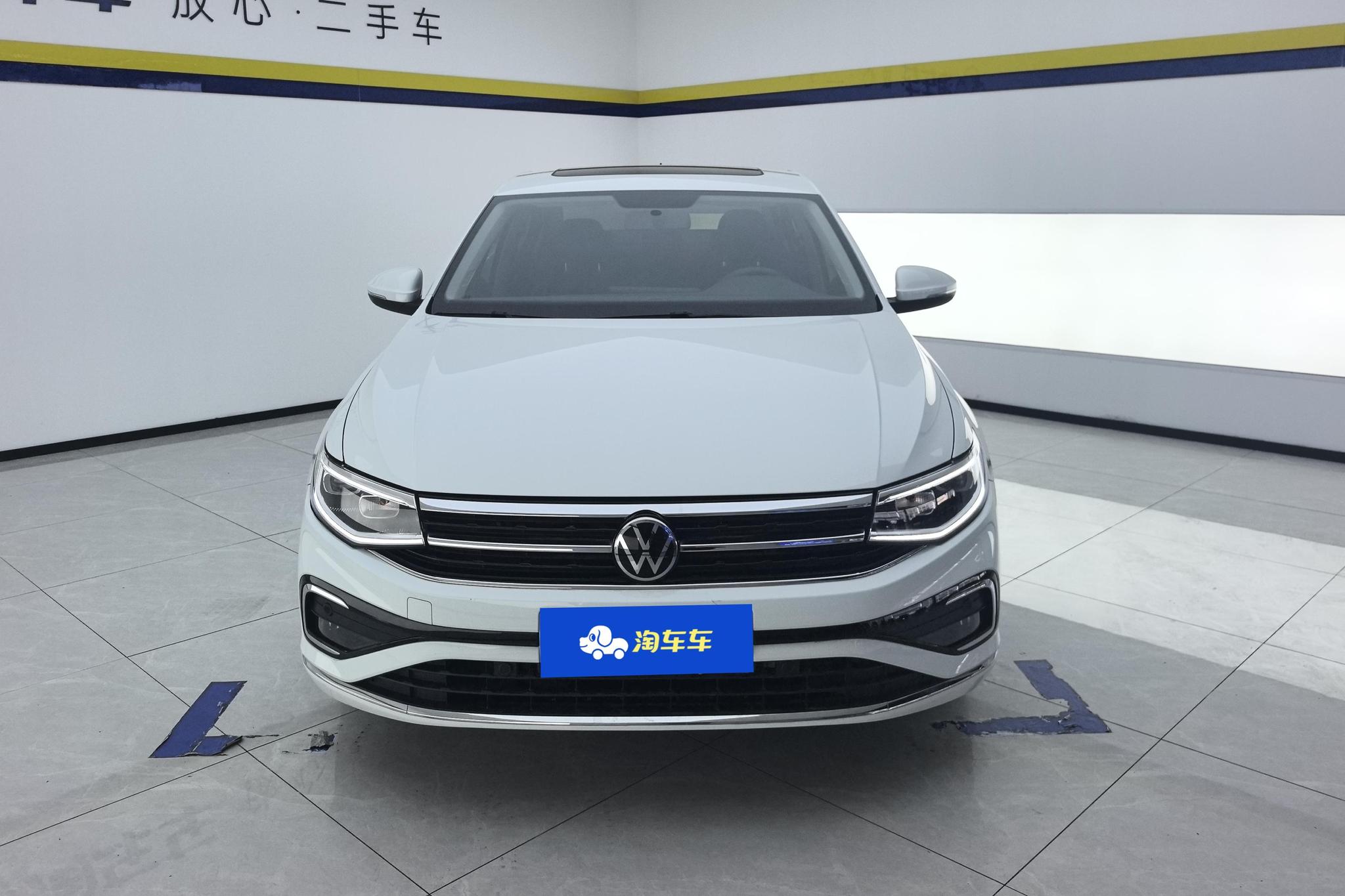 Volkswagen Bora 2023 200TSI DSG PRO