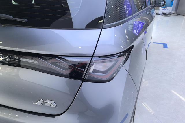 BYD Dolphin 2023 — фото 4