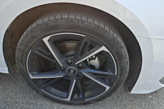 Audi A3 2023 Sportback 35 TFSI Sport — фото 8