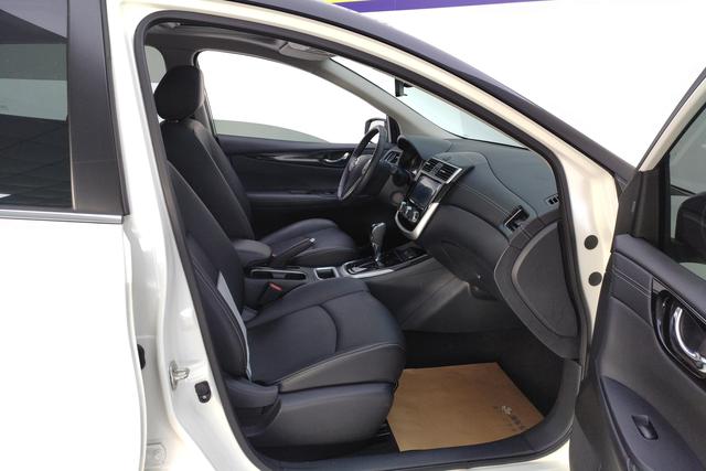 Nissan TIIDA 2021 1.6 L CVT — фото 15