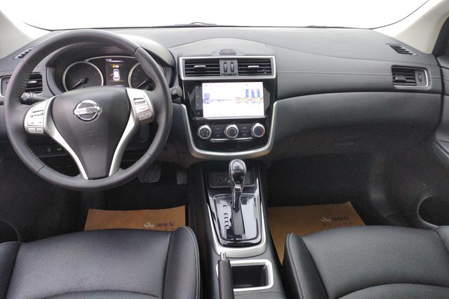 Nissan TIIDA 2021 1.6 L CVT — фото 14