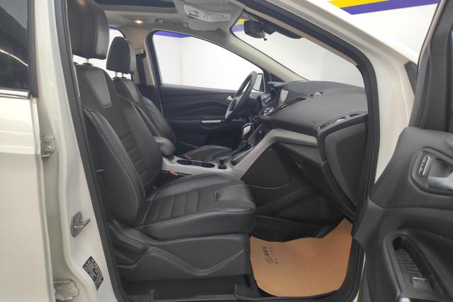 Ford Kuga 2015 1.5 L GTDi 2 WD — фото 10