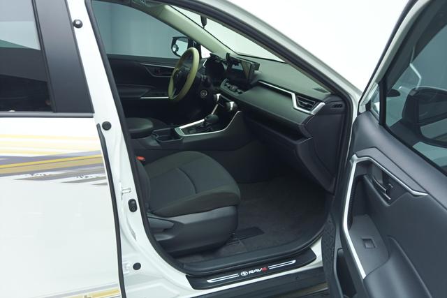 Toyota RAV4 Rongfang 2024 Белый из Китая, фото 2