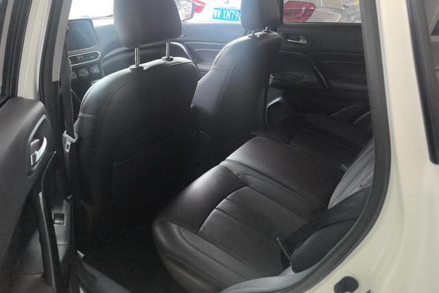 Trumpchi GS4 2018 235 T AT 2 WD — фото 17