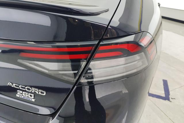 Honda Accord 2023 ·T 260 TURBO — фото 5