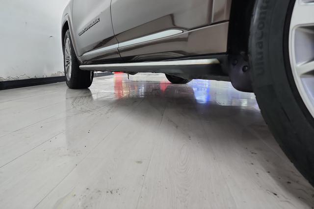 Jeep Grand Commander id 3824738 из Китая 11