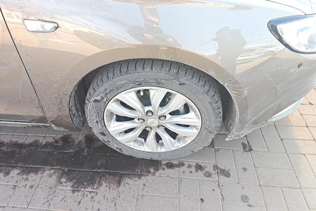 Buick Yinglang id 3784144 из Китая 16