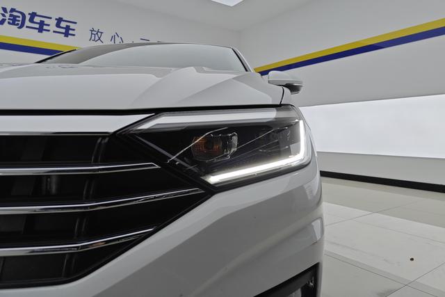 Volkswagen Sagitar 2021 280 TSI DSG — фото 12