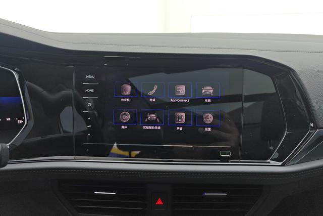 Volkswagen Sagitar 2021 280 TSI DSG — фото 9