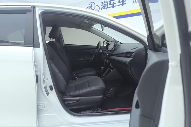Toyota Vios 2021 1.5 L CVT — фото 10