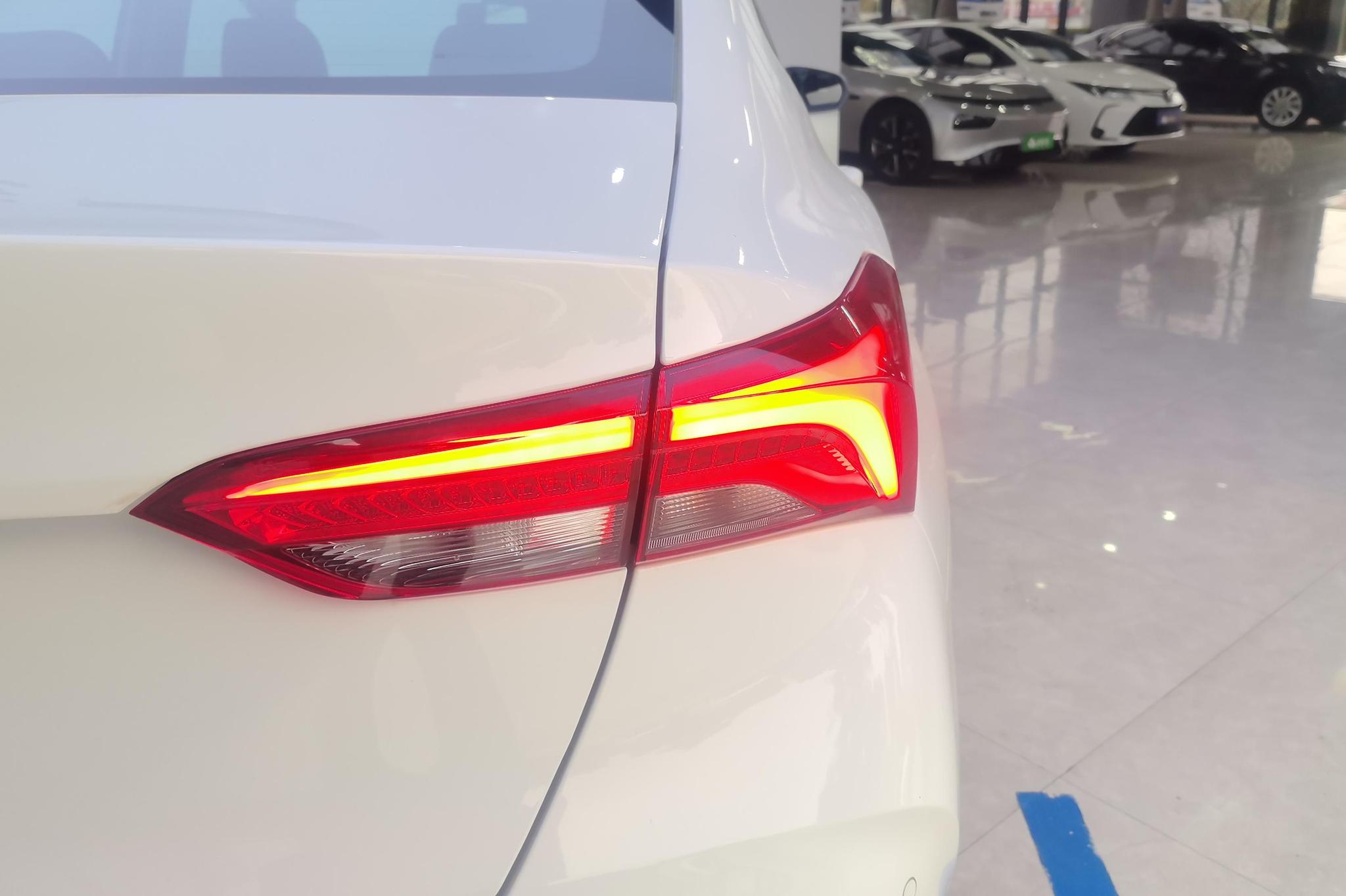 Buick Verano 2022 Pro 533T