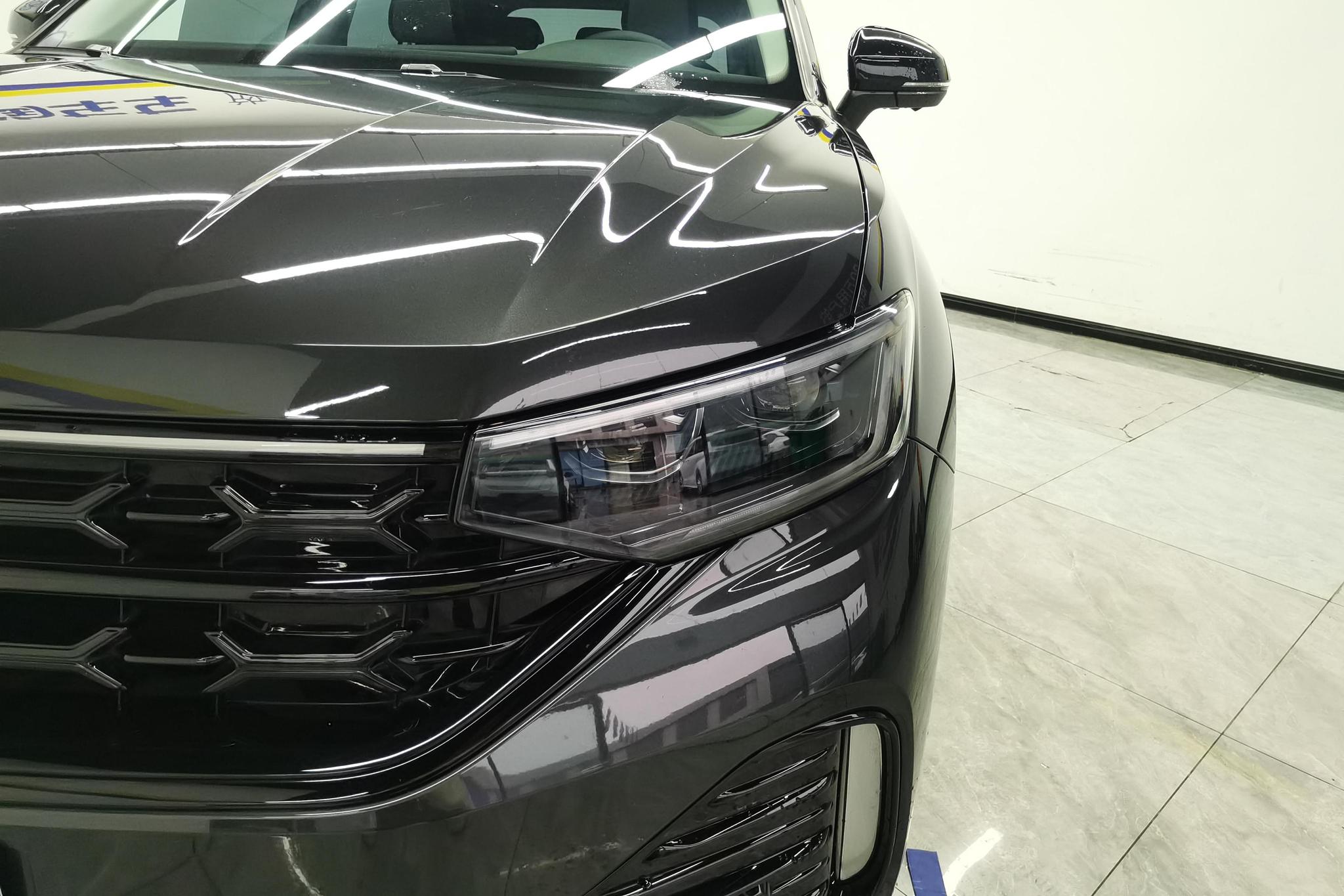 Volkswagen Tayron 2023 330TSI R-Line