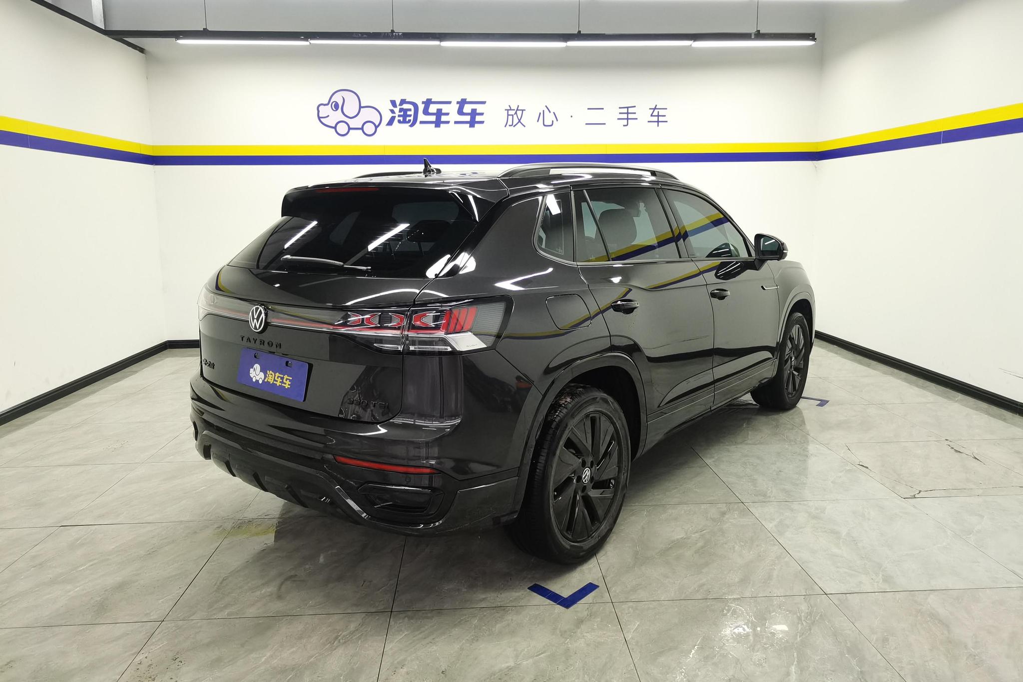 Volkswagen Tayron 2023 330TSI R-Line