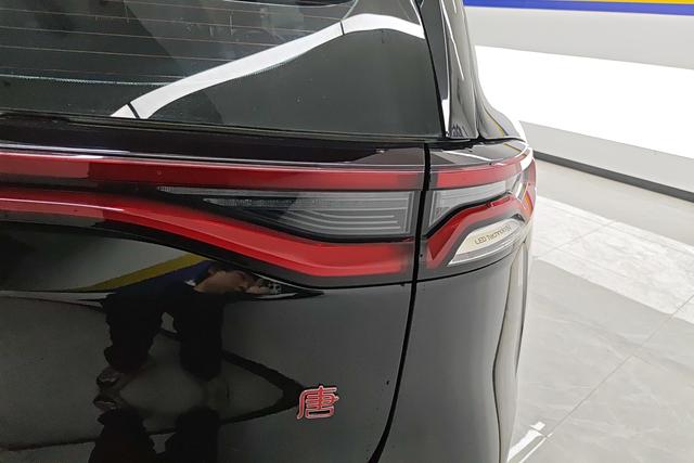 BYD Tang 2019 2.0 T AT 5 VI — фото 5