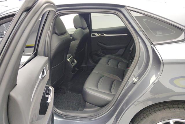 Geely Automobile Xingrui id 3857664 из Китая 8