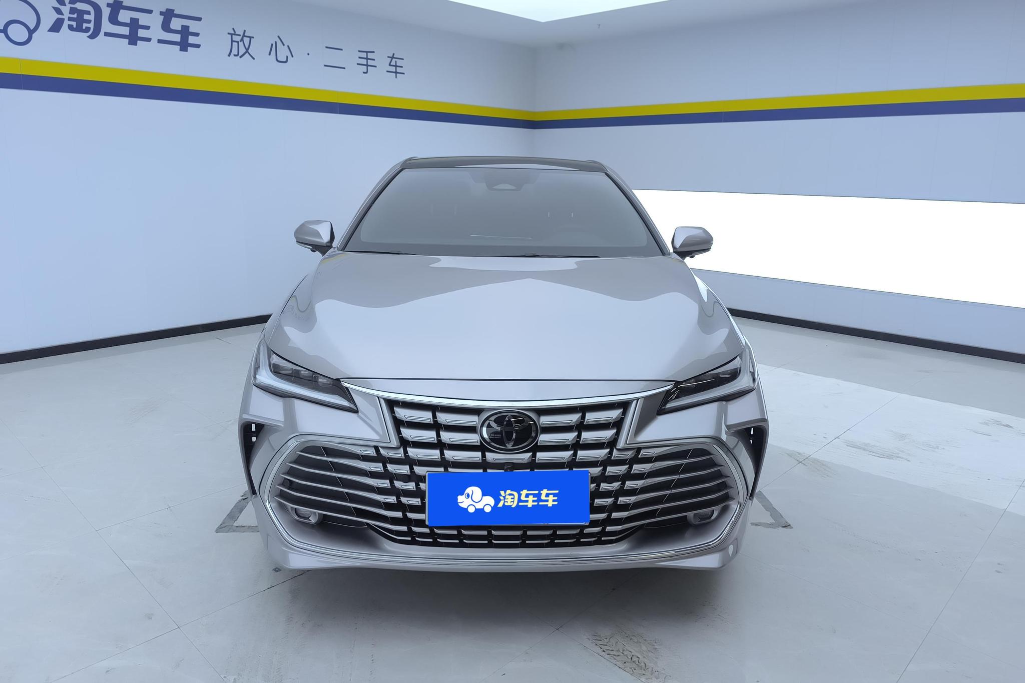 Toyota Avalon 2024 2.0L E-CVT Luxury