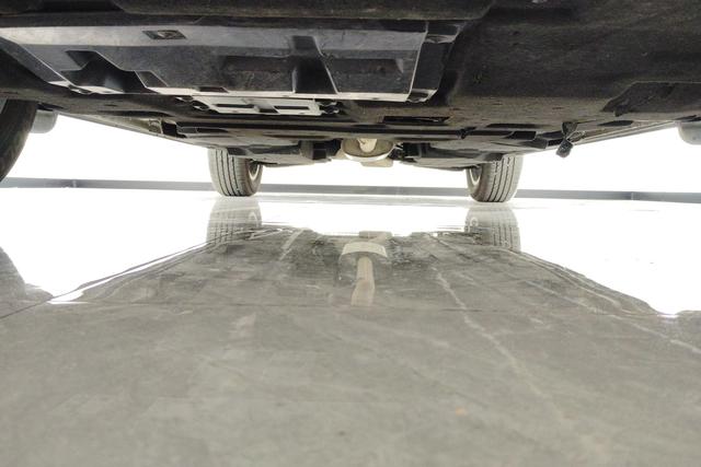 Red flag HS3 2023 Черный из Китая, фото 4