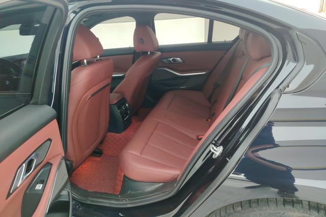 BMW 3 Series 2023 — фото 16