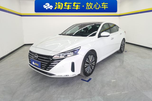 Nissan Teana 2024 Белый из Китая, фото 2