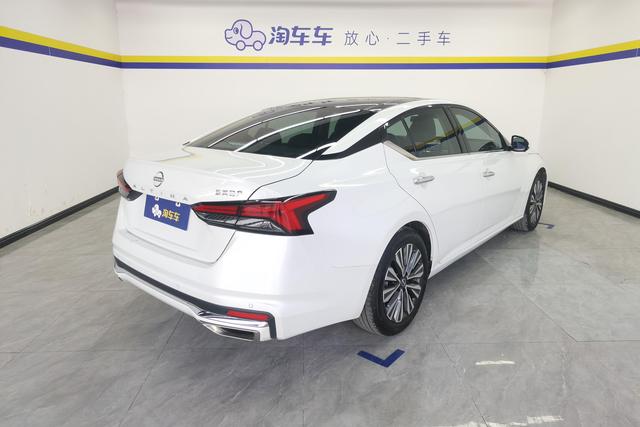 Nissan Teana 2024 Белый из Китая, фото 6