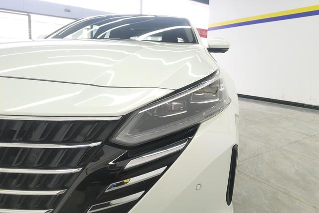 Nissan Teana id 3784078 из Китая 10