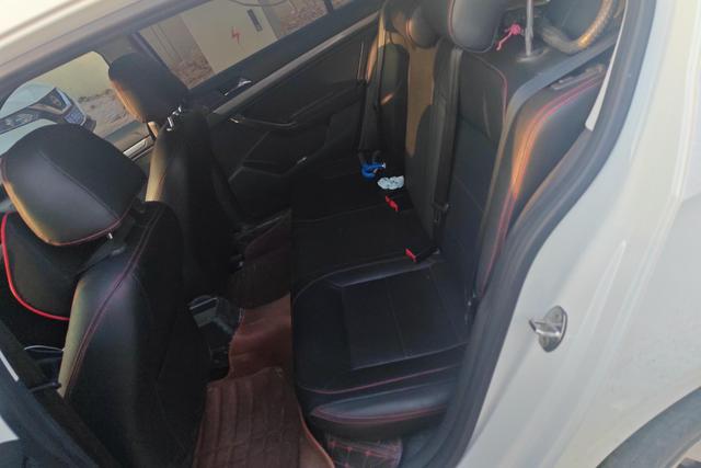 Volkswagen Lavida id 3781419 из Китая 15