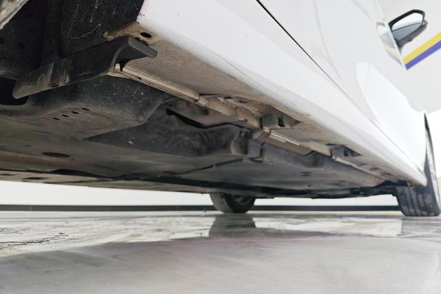 Toyota Camry 2021 Белый из Китая, фото 5