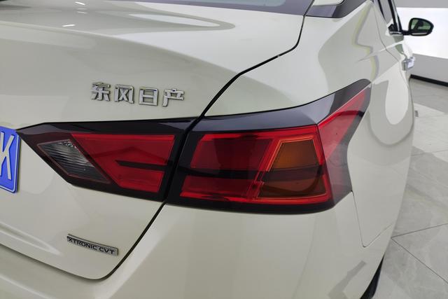 Nissan Teana 2021 2.0 L XL — фото 10