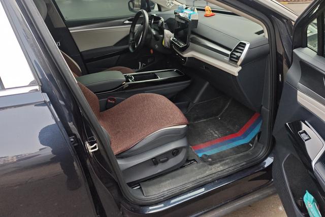 Volkswagen ID.6 CROZZ 2022 Черный из Китая