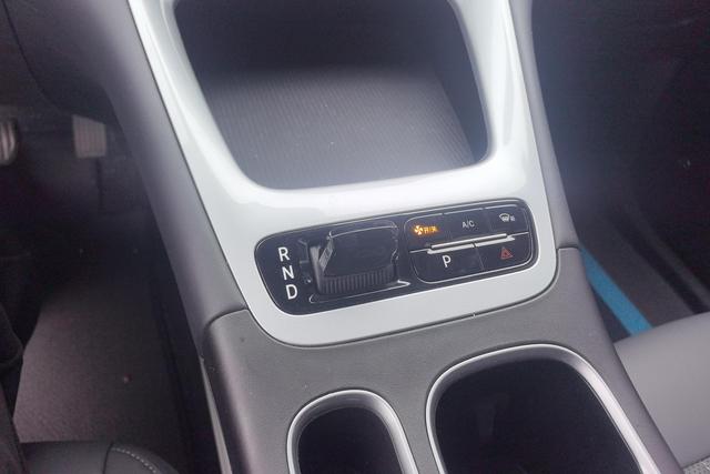 Geely Galaxy Xingyuan 2025 310km — фото 15