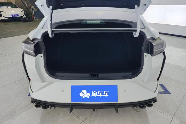 Dongfeng Yixuan 2023 1.5 L AT — фото 17